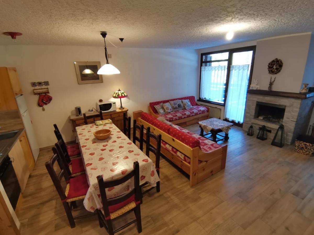 Casa Cinque Funghi A Folgarida Lägenhet Exteriör bild
