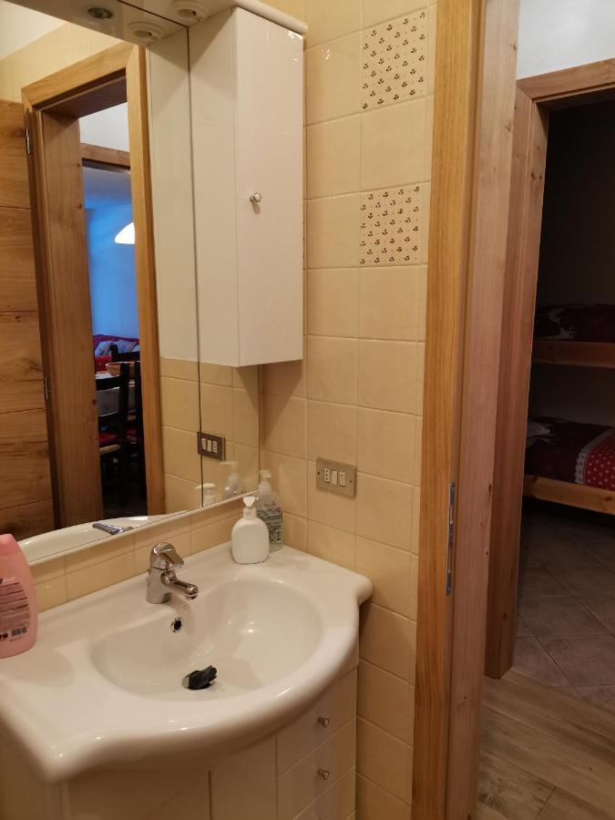 Casa Cinque Funghi A Folgarida Lägenhet Exteriör bild