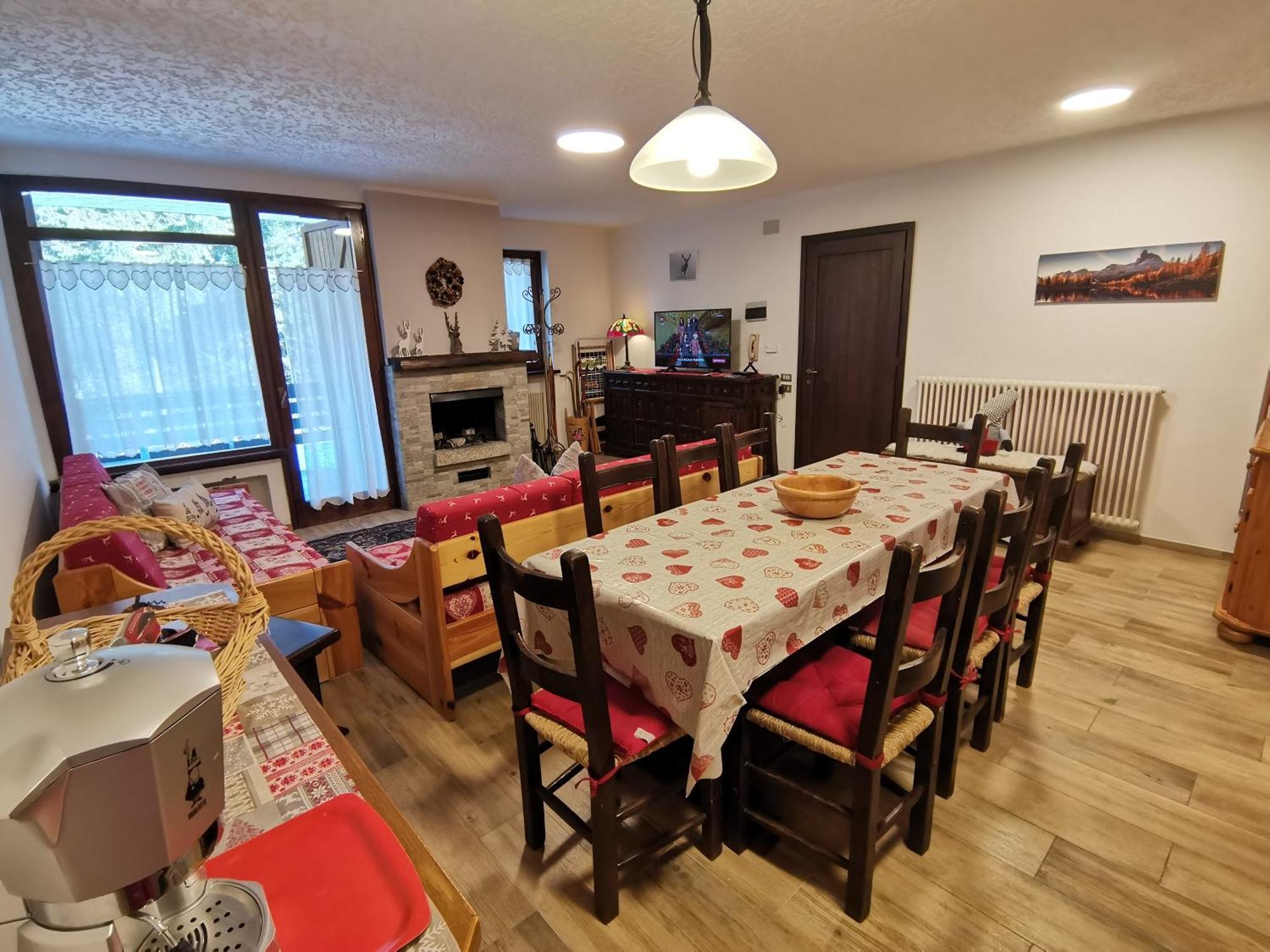 Casa Cinque Funghi A Folgarida Lägenhet Exteriör bild
